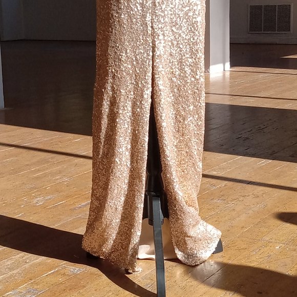 Light gold Full length sequin gown - Picture 4 of 10